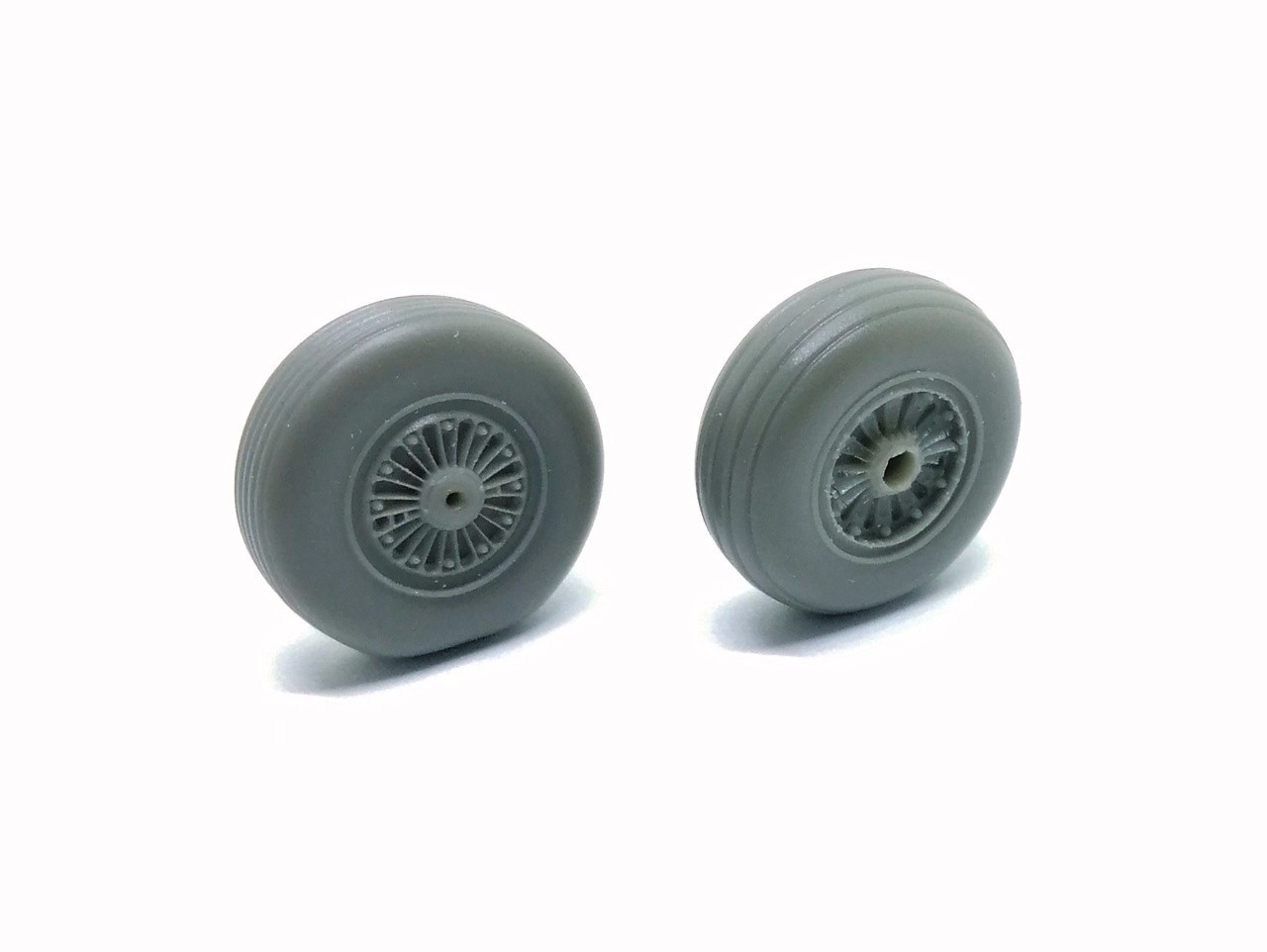 Comparison of both wheels