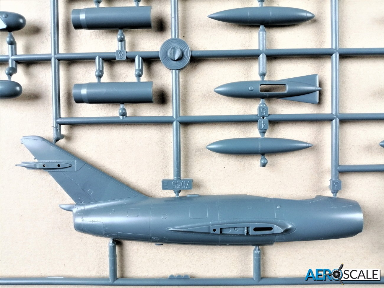 Late Version Resin Wheels Scale 1/72 Details about    ResKit RS72-0080 MiG-15 