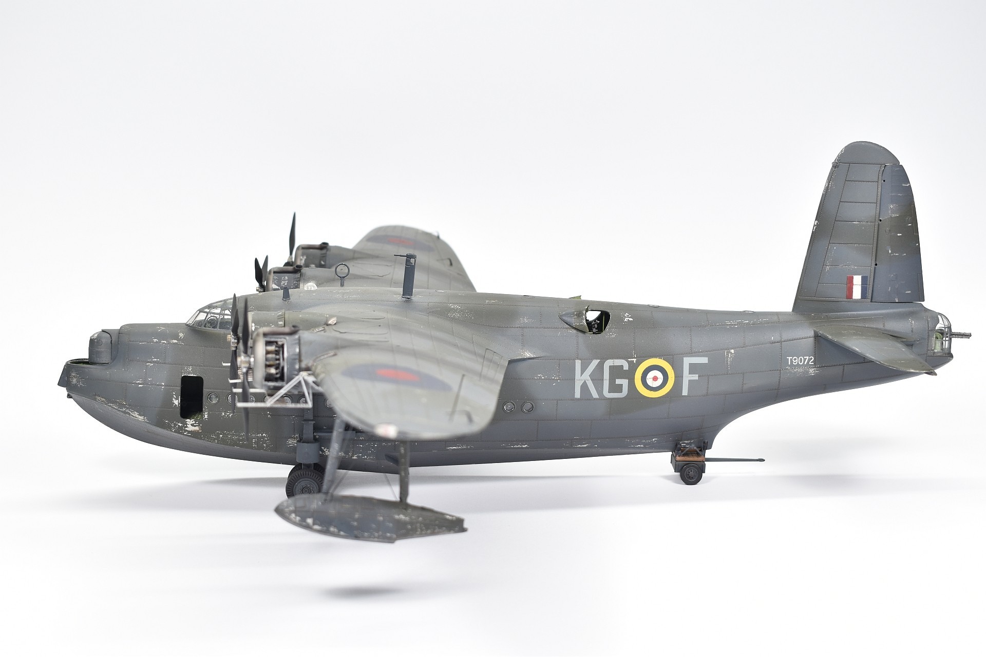 RAF - No. 204 Squadron and Short Sunderland flying boat Mk.1 KG-F/T9072 ...