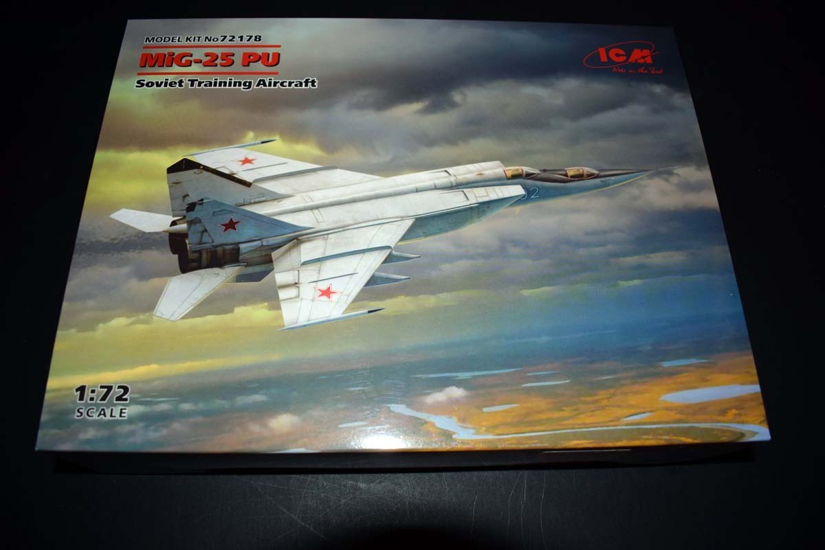 MIG 25 PU