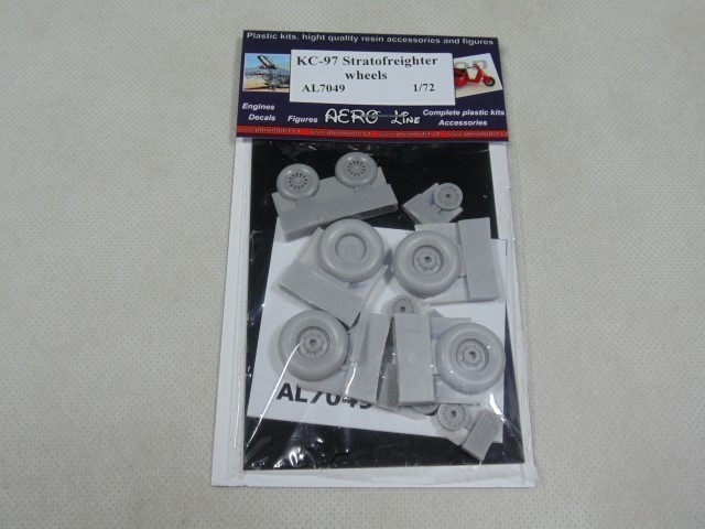 KC-97 Stratofreighter Wheels