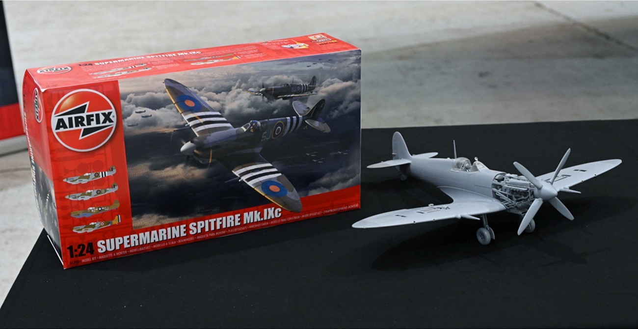 Spitfire Mk.IX Sprue Shots