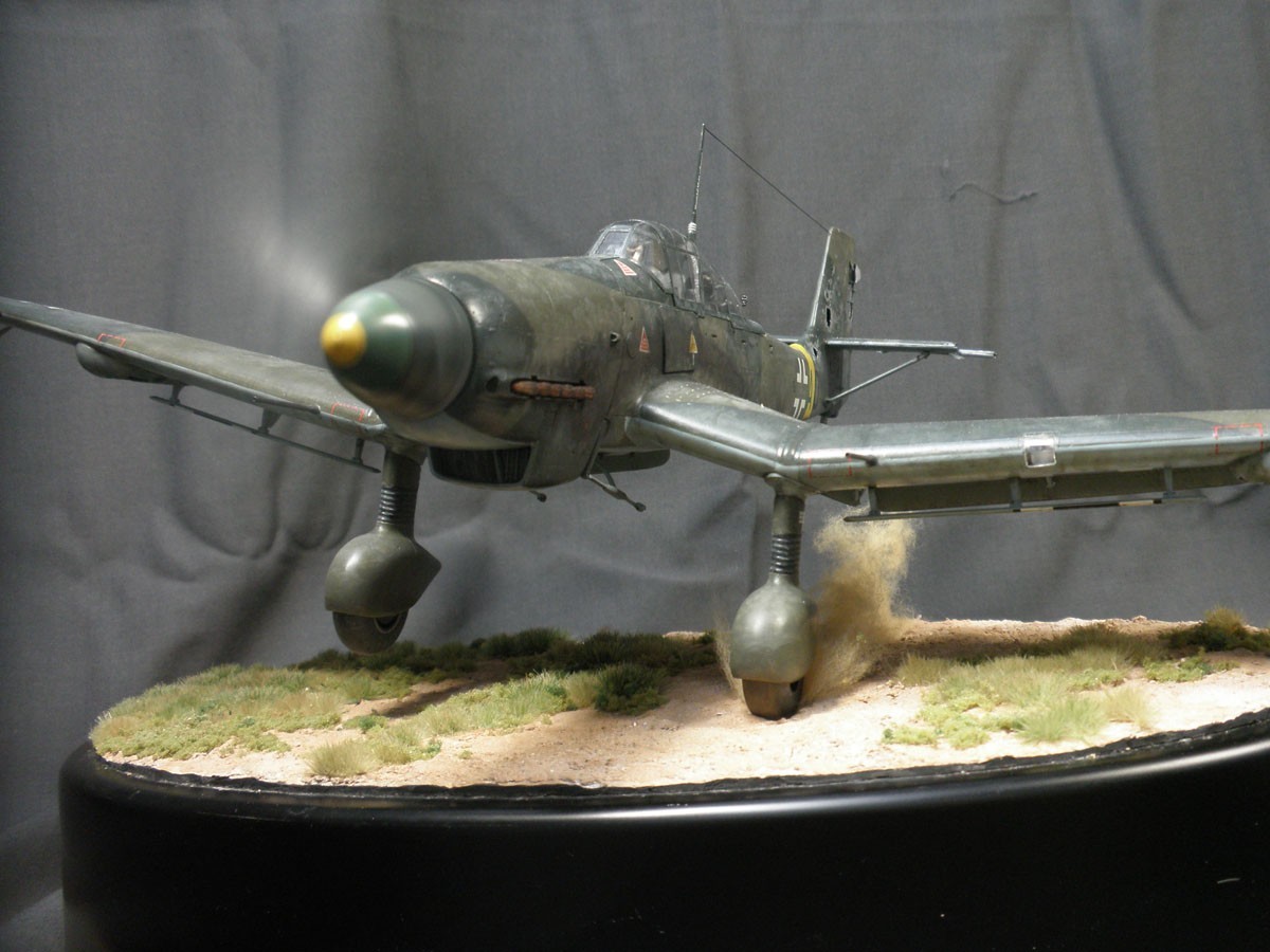 Stuka Ju 87-G1 Landing